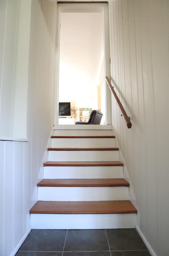painted-stairway