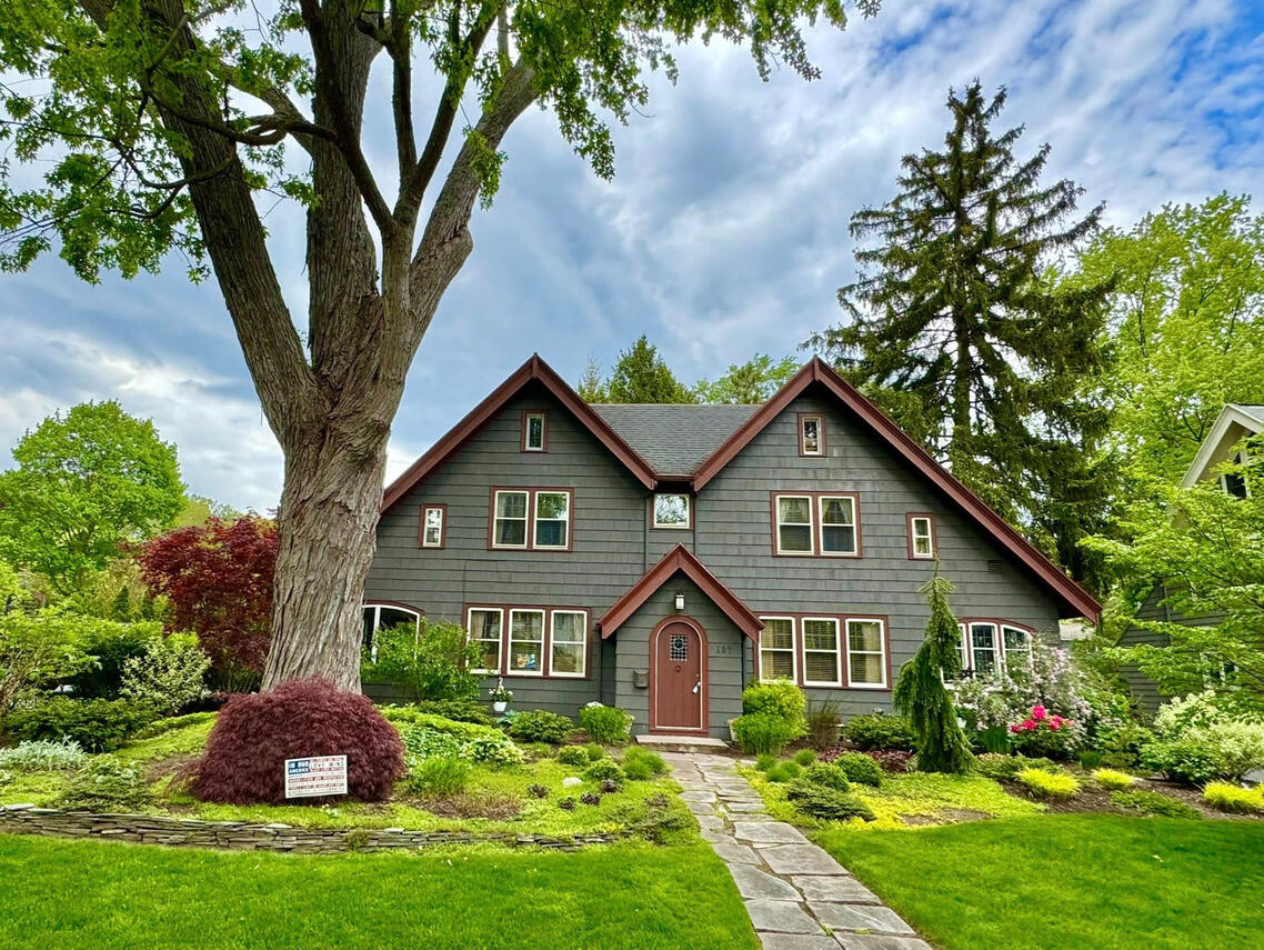 home with garden landscape